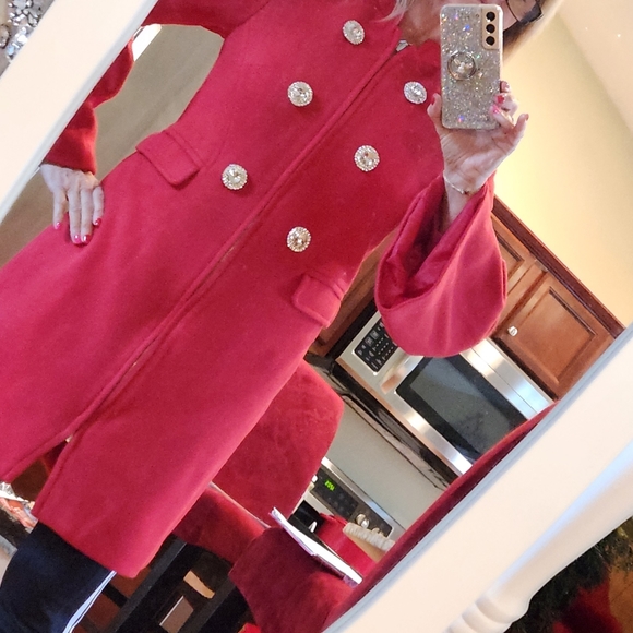 PERFECT Holiday Coat! - Picture 11 of 15